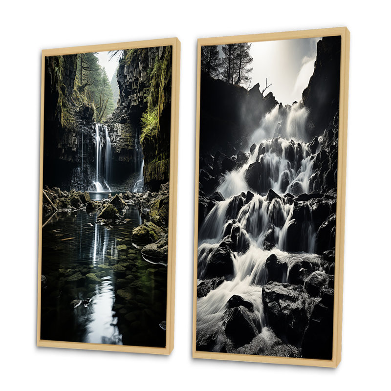 «Grey Green Waterfall Cascading Reflections», 2 pièces, H 32 po x l 32 po, Encadrement brun
