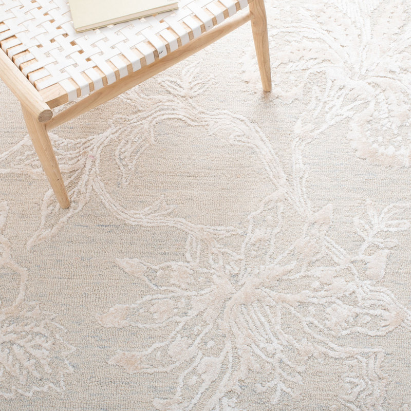 Salaam Hand Tufted Wool/Viscose Floral Rug in Light Blue/Ivory, Rectangle 5' x 8'