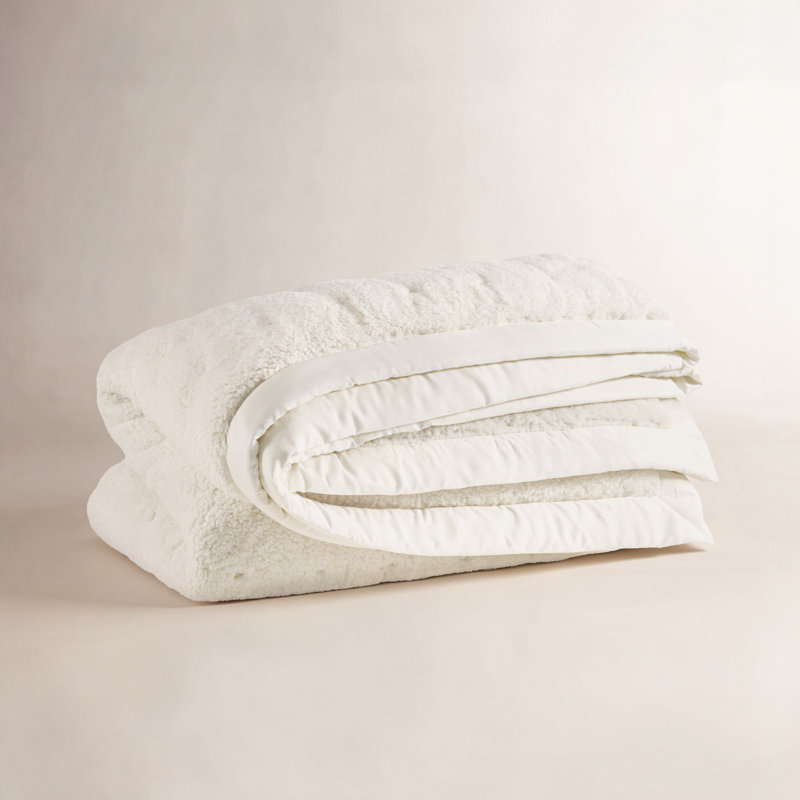 Marshmallow Comforter, King Quilt, Ivory