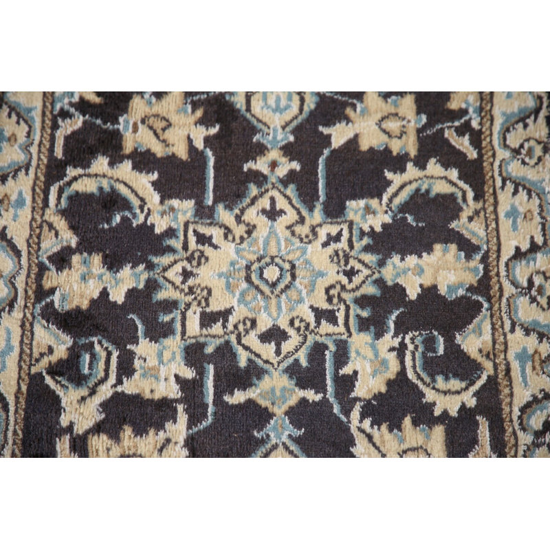 Tapis traditionnel bleu marine à motif floral 2 x 3