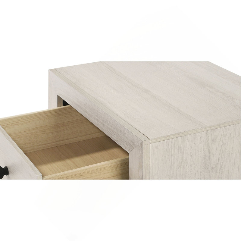 Cuzzy Tall Dresser Chest With 4 Drawers, Natural White Wood, White Washed