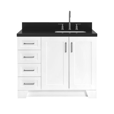Meuble-lavabo double Freitas 42 po en bois massif blanc avec comptoir en quartz noir carbone de 1,5 po, décalé à droite, lavabo rectangulaire