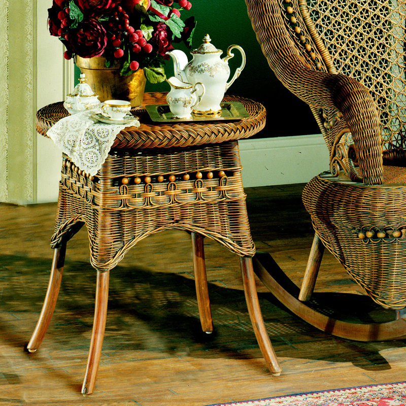 Barneveld End Table, Brownwash, 19"