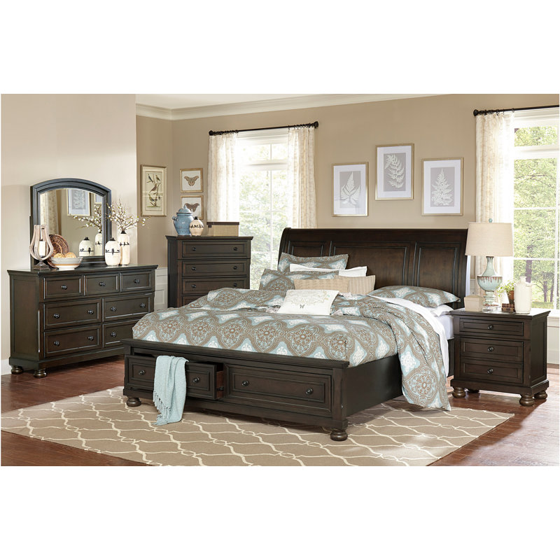 Ensemble de chambre à coucher Mirande, Six pièces : lit, commode, miroir, deux tables de, Très grand