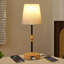 Lampe de bureau à 3 lumières à intensité variable, petite table de chevet pour la chambre à coucher, le salon, le bureau personnel ou le dortoir, incluant une ampoule DEL