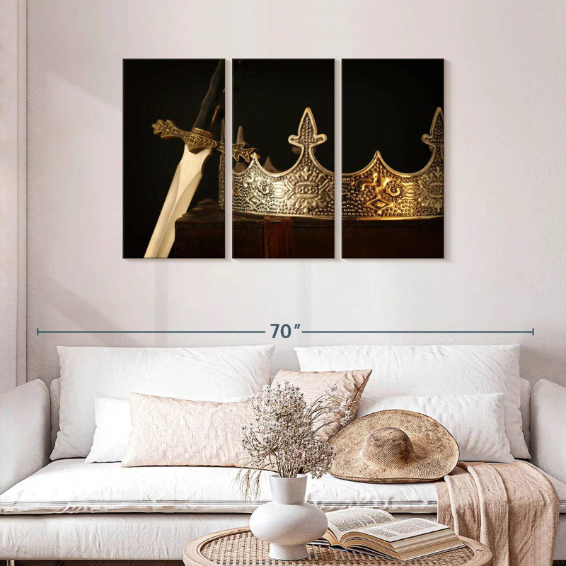 Kerner King Arthur Crown, 28" H x 45" W