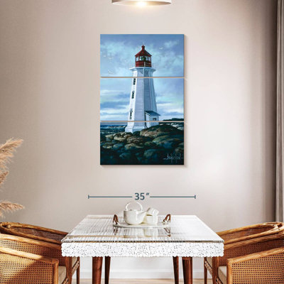 Lilie Peggy's Cove Lighthouse