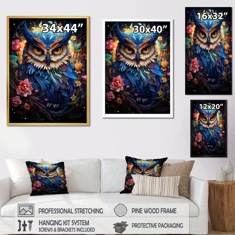 Représentation fantastique d'un hibou enchanté II sur toile, Encadrement argenté, H 32 po x l 24 po x P 1 po