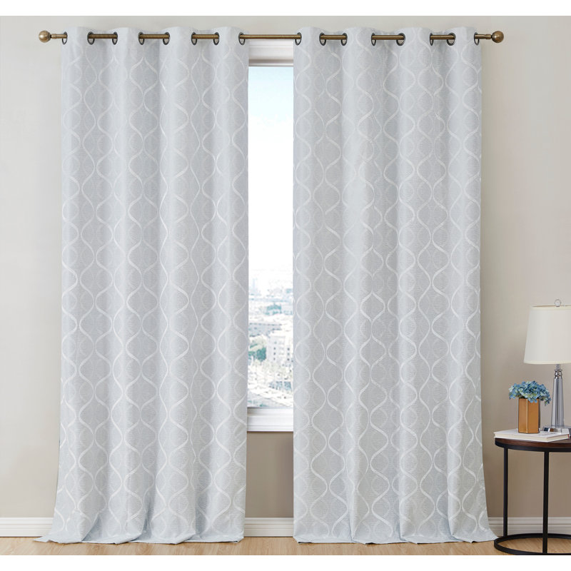 Temple Cloud Pair, Ivory, 50" W x 96" L