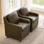 Chaise roulante avec roulettes-123044199