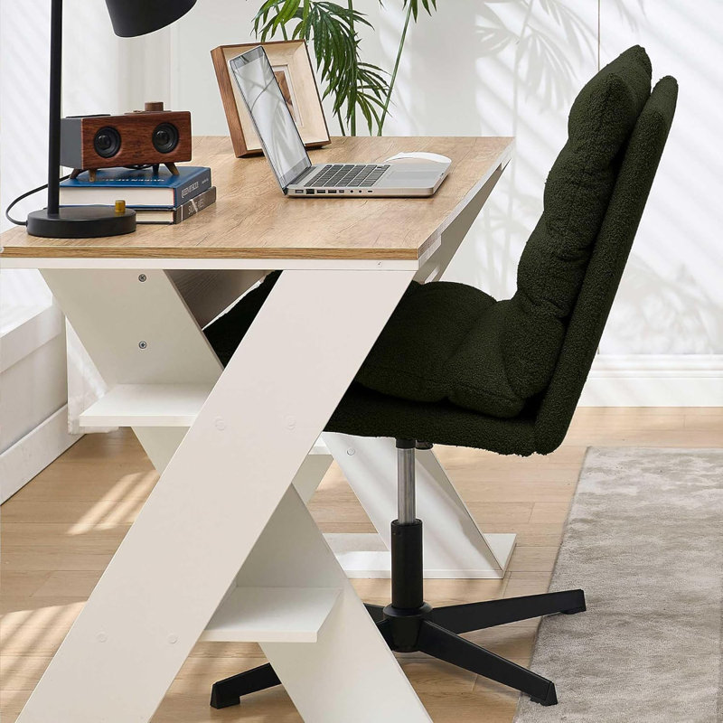 Chaise pivotante en fausse fourrure Elysse, Vert