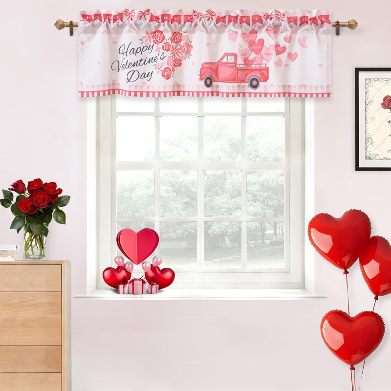 Cantonnière courte pour la Saint-Valentin