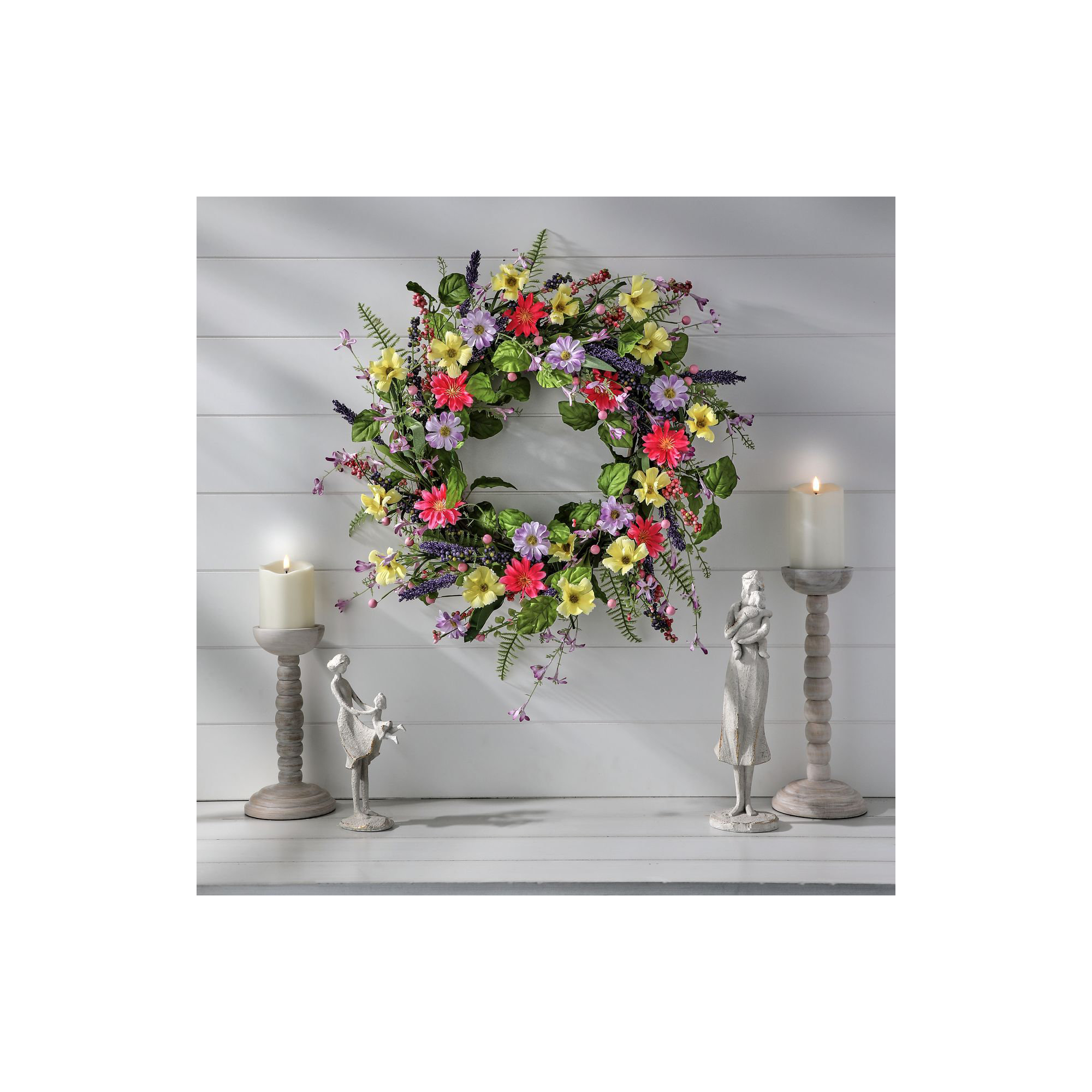 22" Country Wildflower Wreath