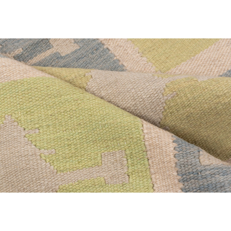 70389 Kilim