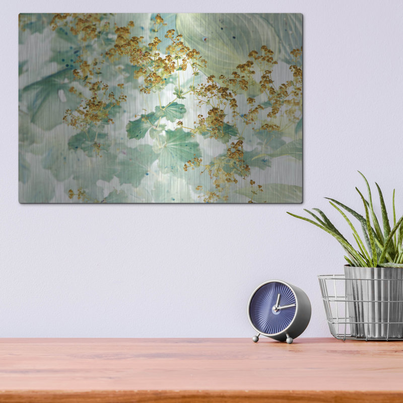 «Golden Lady's Mantle» par Judy Stalus, art mural en métal, H 12 po x l 16 po