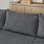 Canapé modulaire compact en velours côtelé: Canapé modulaire moderne et minimaliste-456676607