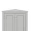 Armoire de coin triangulaire avec tablettes personnalisables et portes chics-118743572