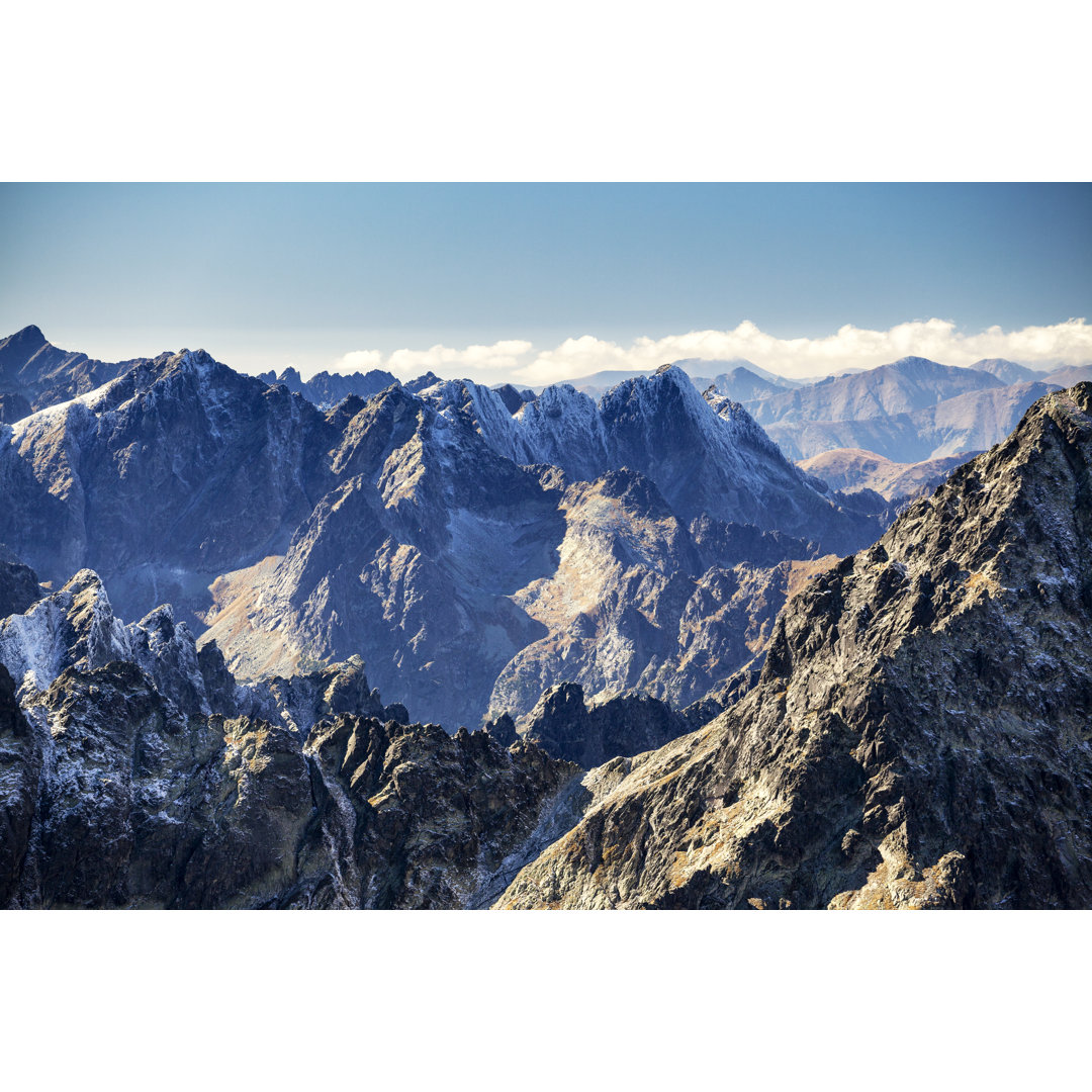 Aussicht von Lomnicky Peak von Gosiek-B - Kunstdrucke auf Leinwand ohne Rahmen