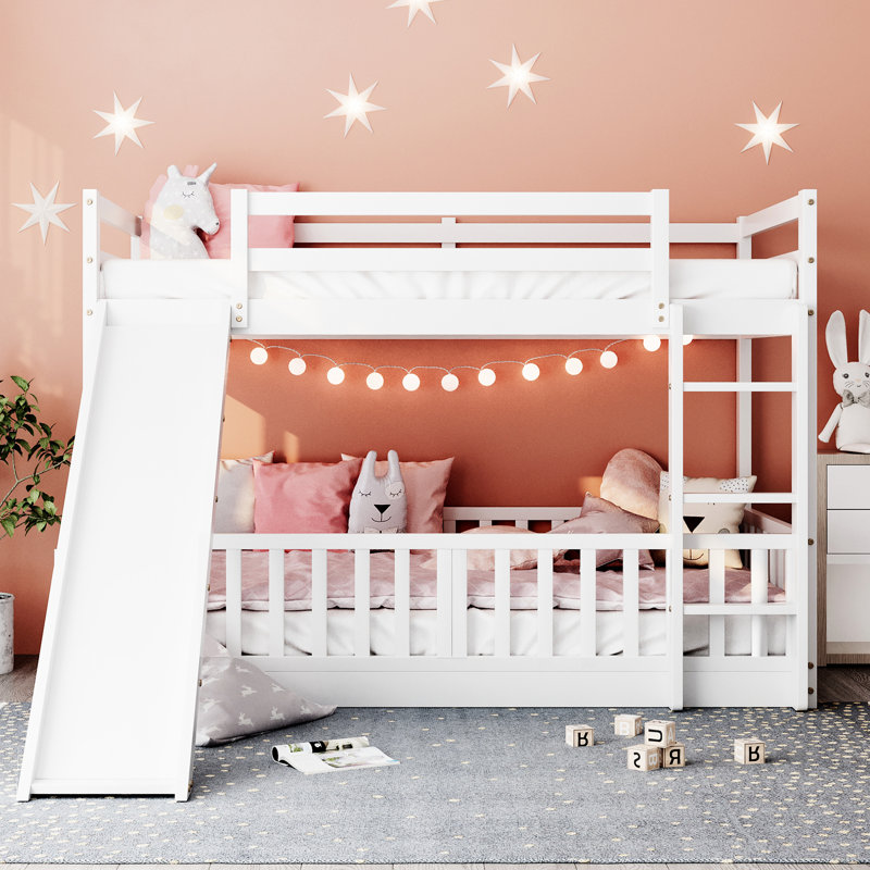 Lit simple superposé au-dessus - blanc, bois massif avec fonction de divertissement et de glissade blanche polyvalente, Blanc