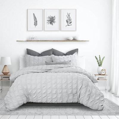 Silvanix Duvet Cover