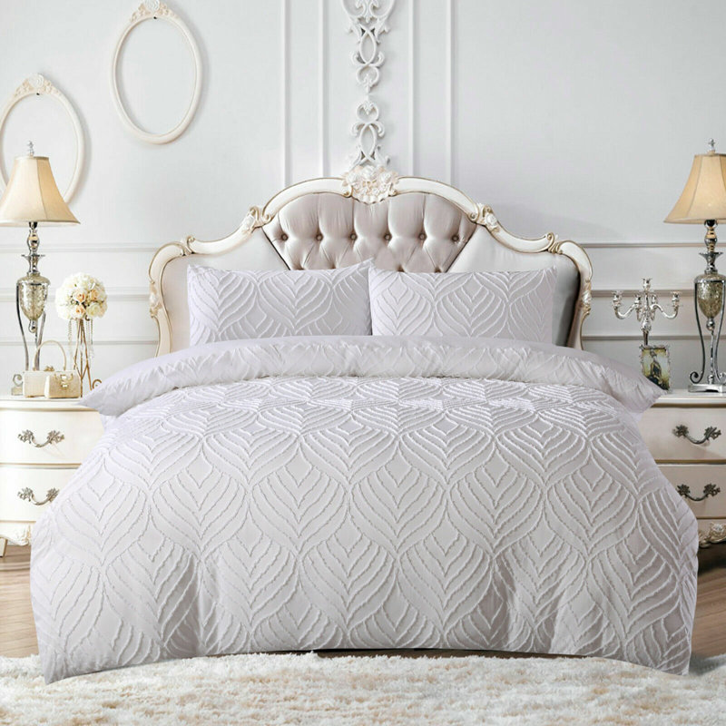 Garnes Polyester Damask Duvet Cover Set with Pillowcases, Double Duvet Cover + 2 Pillowcases (50 x 70), White