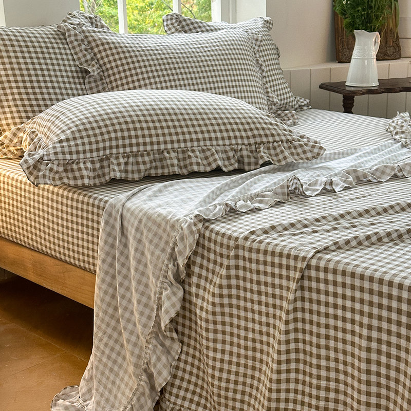 Ensemble de draps Gingham Ruffle, Guingan brun clair, Grand lit