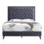 Grand lit chic gris pour espaces modernes