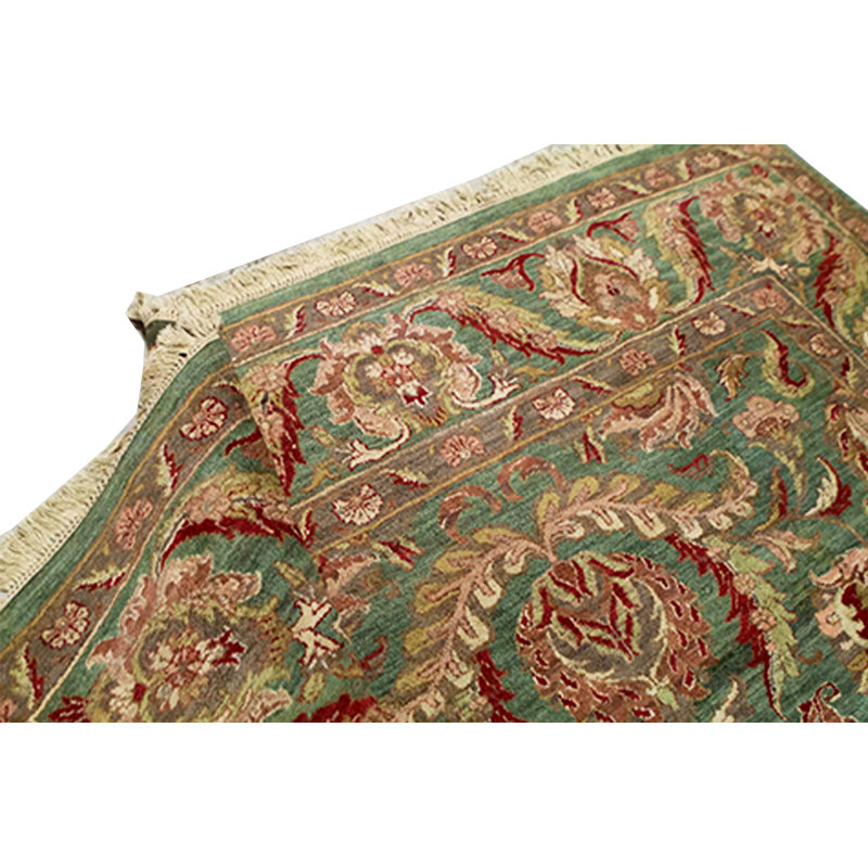 Magnolia Wool Oriental Area Rug