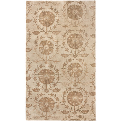 Inesh Floral Rug