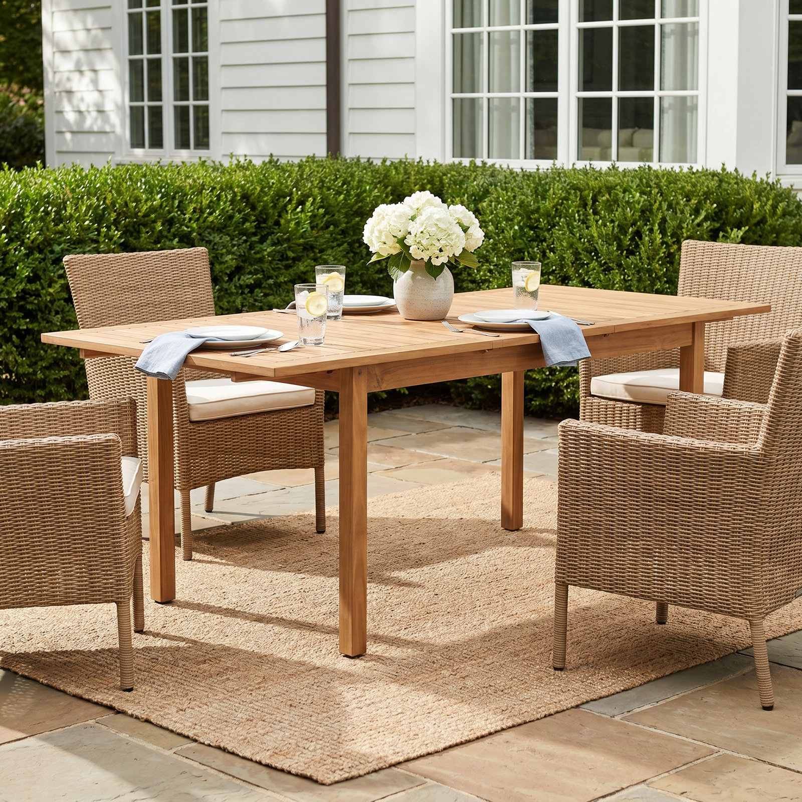 Bennett Rectangular Extendable 59.1'' L x 35.4'' W Outdoor Dining Table