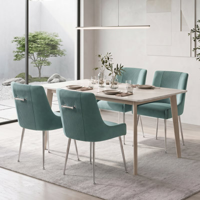 Chaise d'appoint recouverte de velours