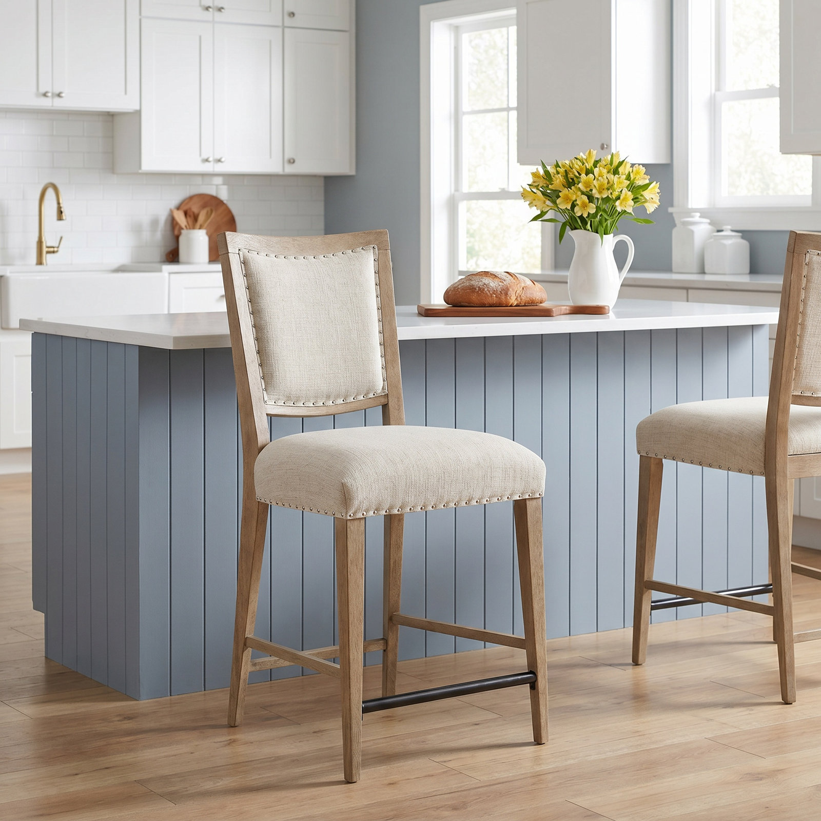 Dana Bar Stool