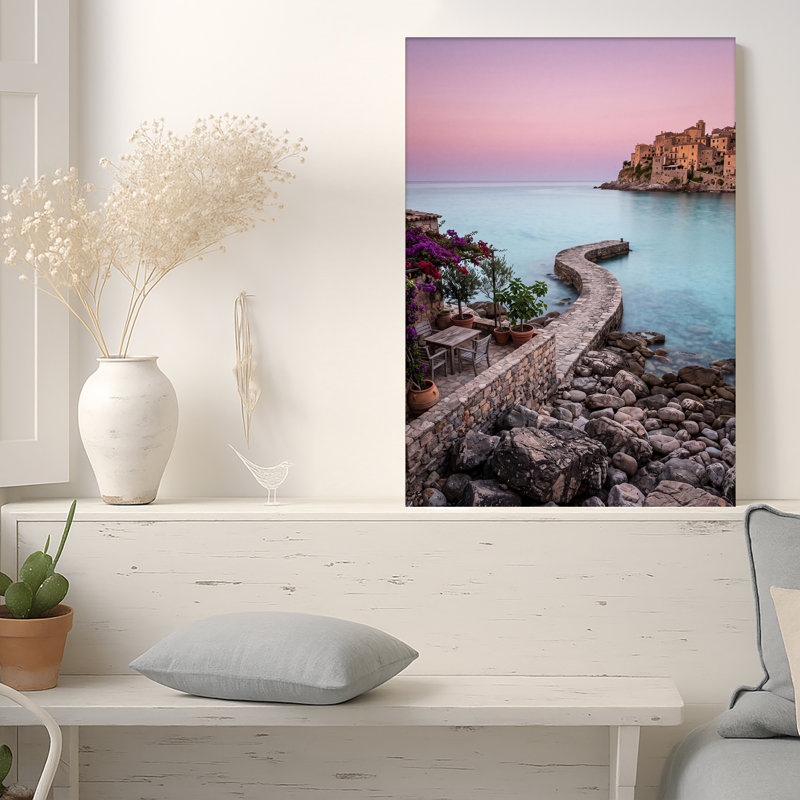 «Pink Sky Over Coastal Village and Stone Pier», art mural, H 30 po x l 20 po