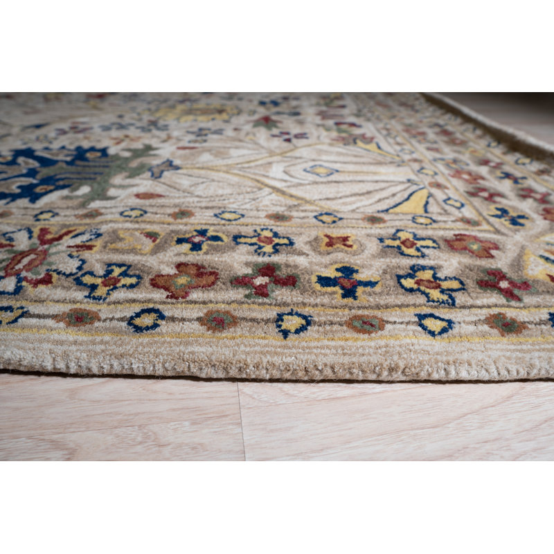 Elegant Ivory Hand-Tufted Wool Round Rug, 8ft Diameter