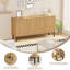 Buffet moderne avec portes cannelées et tablette réglable
