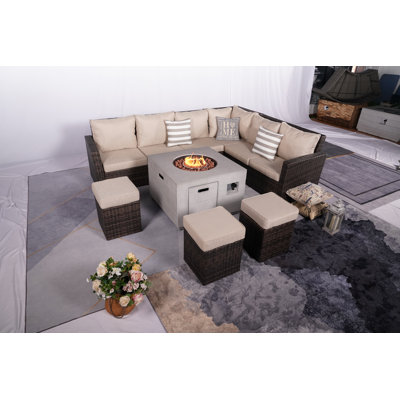 Ensemble de conversation pour 8 personnes avec coussins