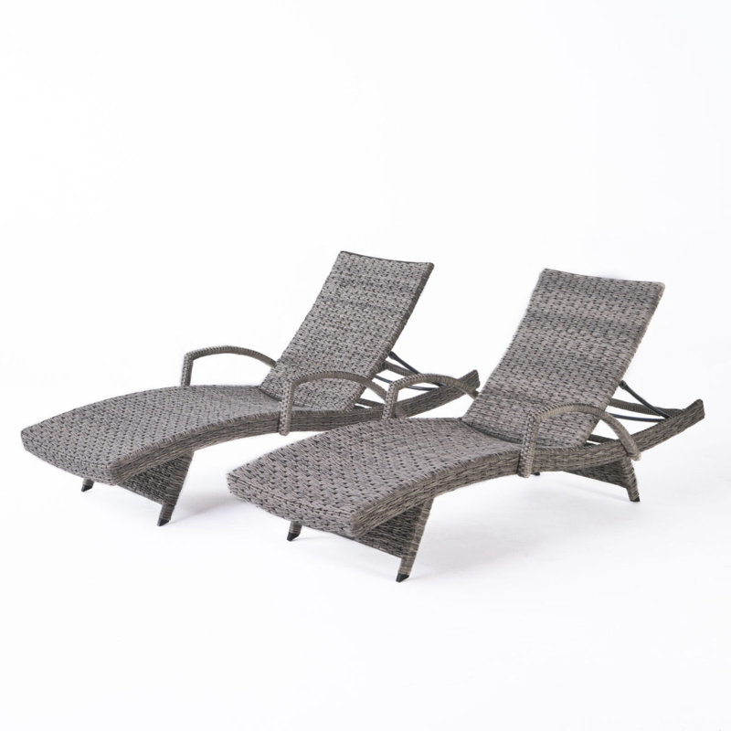 Chaise longue en osier crème