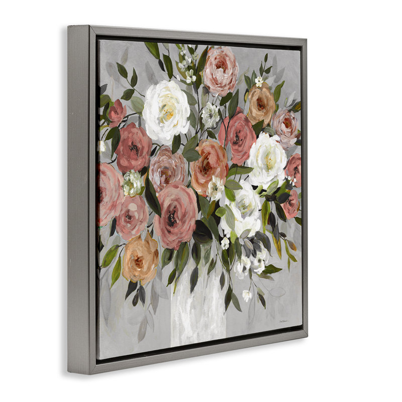 "Varied Roses Bouquet", art mural encadré par Carol Robinson, Cadre flottant gris lustré, H 18 po x l 18 po