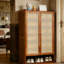 Armoire à chaussures d'entrée avec 2 portes et 7 tablettes en bambou naturel