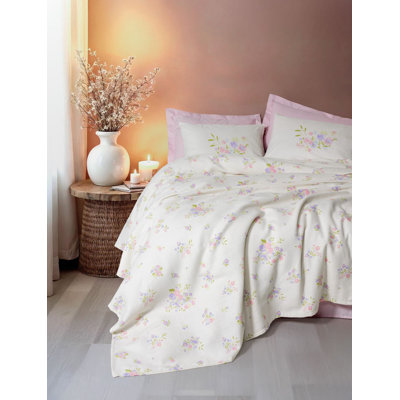 Premium Pique Set, 100% Cotton, Pink | Pique: 86.6 x 90.6 inches, Flat Sheet: 94.5 x 102.4 inches, Pillowcases: 19.7 x 27.6 inches (2 Pieces) | Reactive Pigment Printing, Machine Washable, Soft & Durable