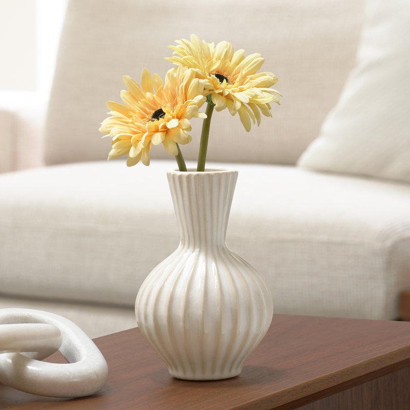  Vase de table en céramique blanche nervurée 6,25 po Londen, Blanc, H 6,25 po x l 4,25 po x P 4,25 po