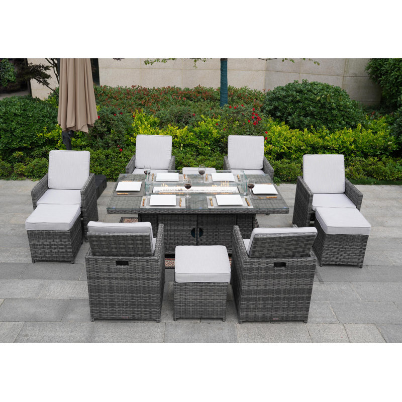 Ensemble de conversation en osier / rotin pour 6 personnes avec coussins Melendy, Gris