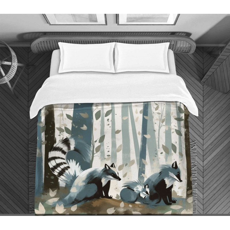 Skunk Animals Blue Comforter, Queen Comforter