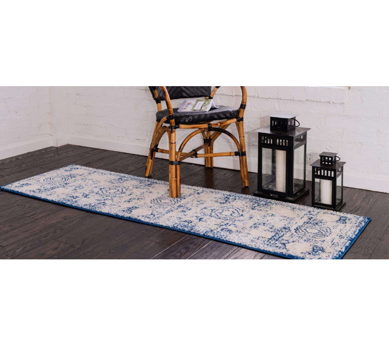 Tapis bleu marine Rizo Pat, Tapis de couloir 2 pi x 8 pi 8 po