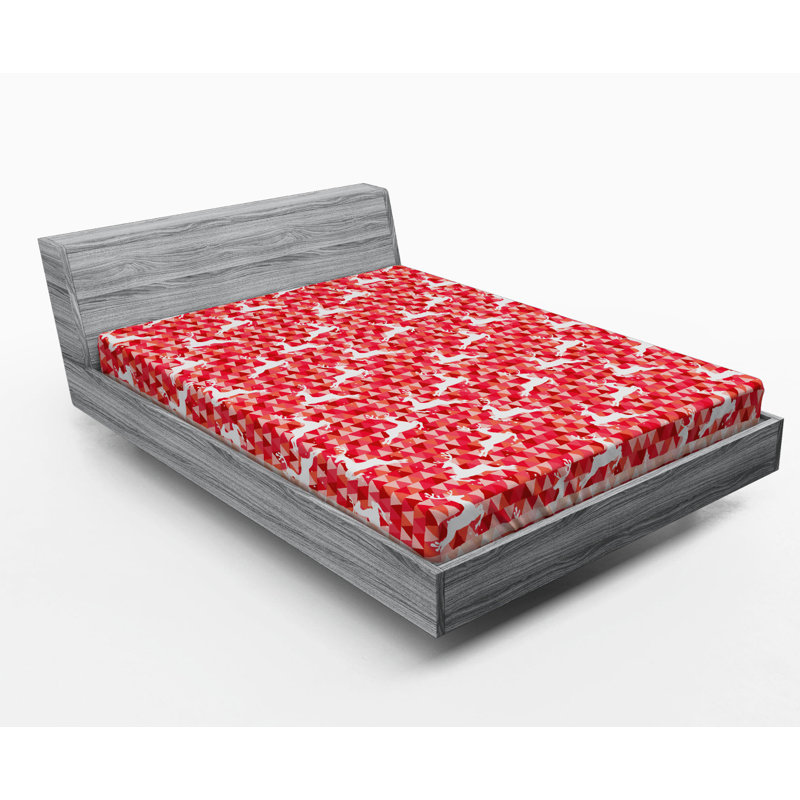 Microfiber Fitted Sheet, Queen Fitted Sheet, Red/Pink/White, Geometric