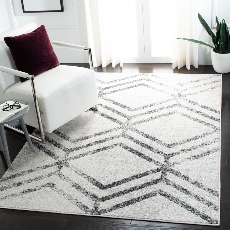 Shenfield Geometric Area Rug, Rectangle 183 x 274cm