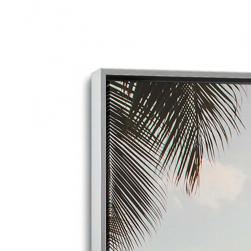 Impression sur toile Tropical Twilight, H 30,75 po x l 20,75 po x P 1,75 po, Cadre flottant en chrome poli