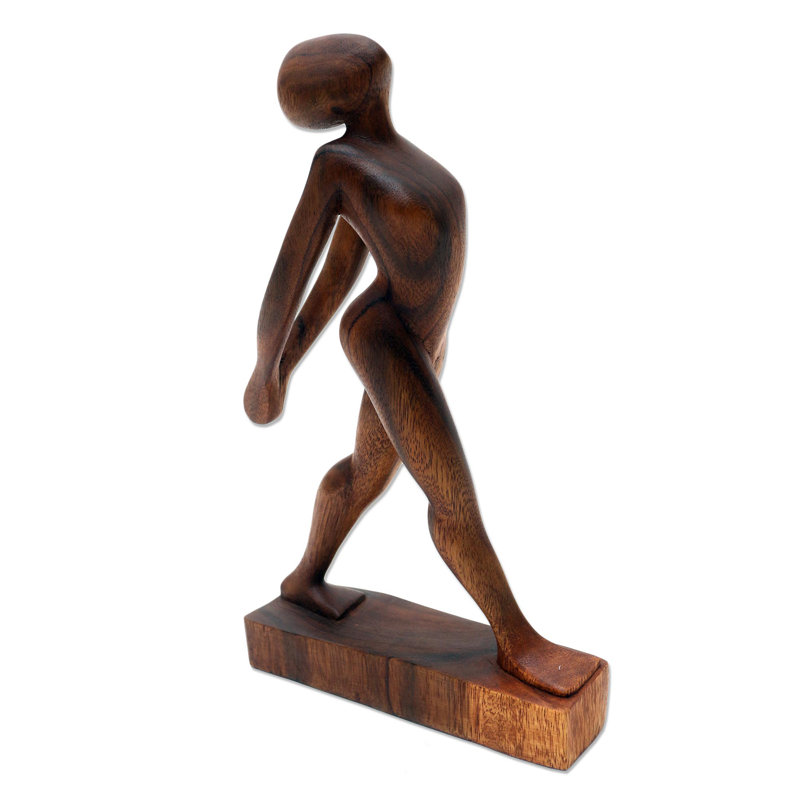 Sculpture en bois de style yoga
