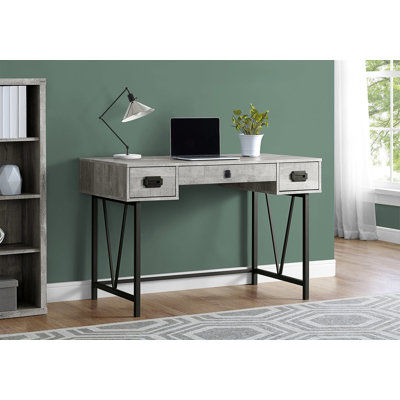 Iske Computer Desk