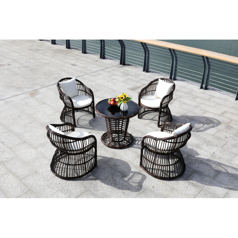 Ensemble repas pour 4 personnes Annyka